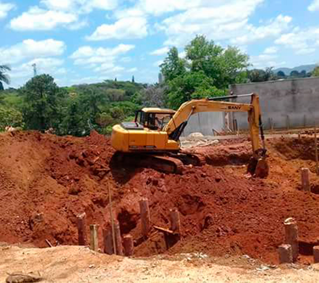 Leão Terraplenagem